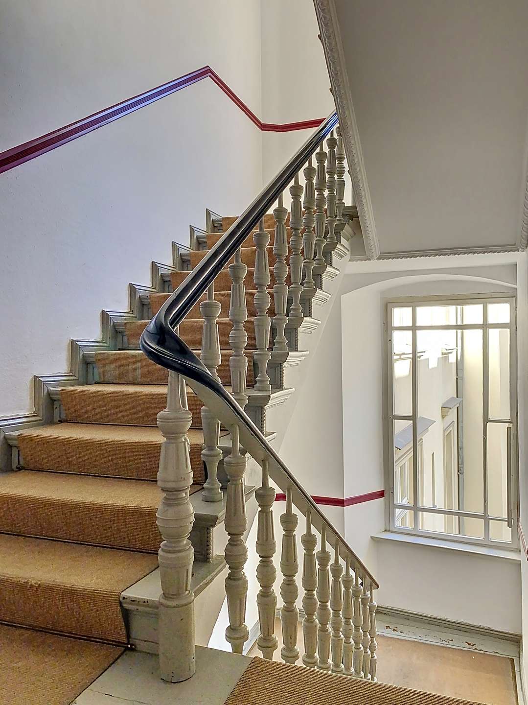 Treppenhaus Vorderhaus