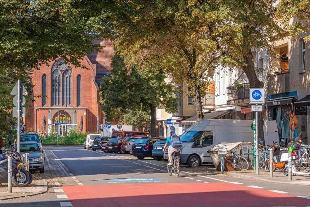 Schiller 8-Fahrradstrasse