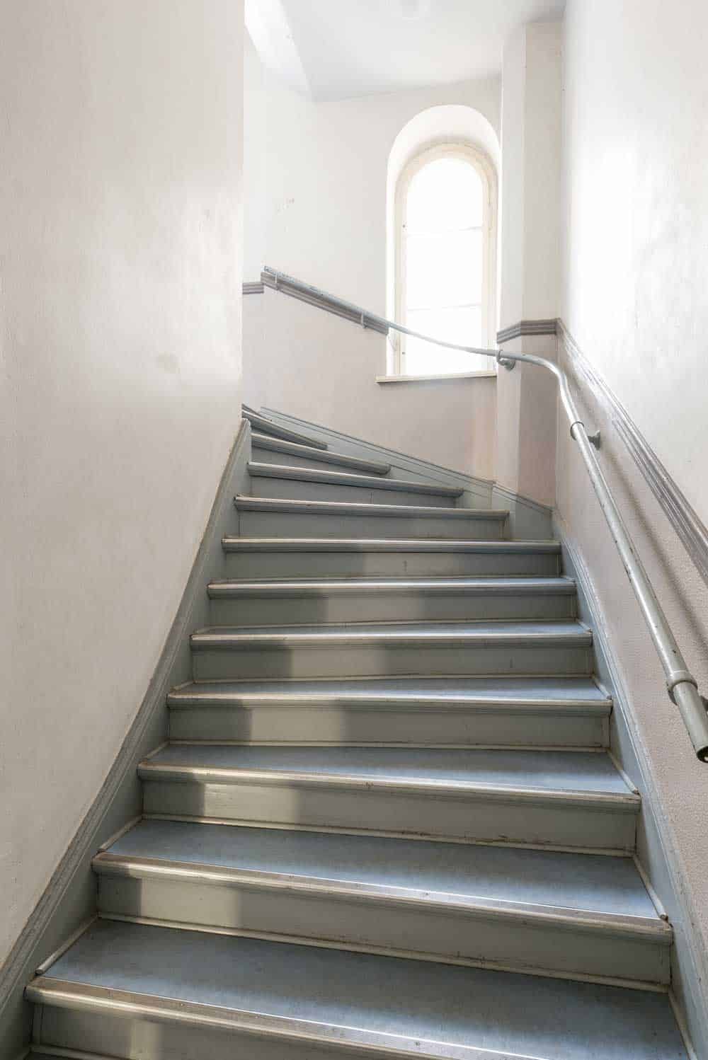 Bosco-Eylauer-Str-Treppenhaus