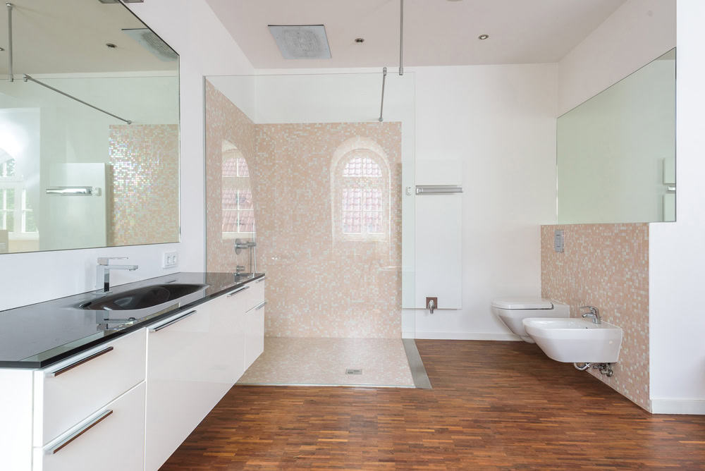Grunewaldvilla-Maisonettewohnung-Badezimmer