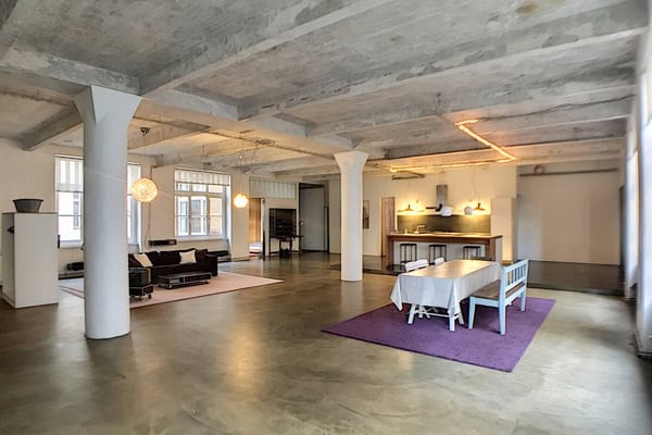 Ohlauer Strasse-medium_Wohnbereich-Ansicht-Kueche