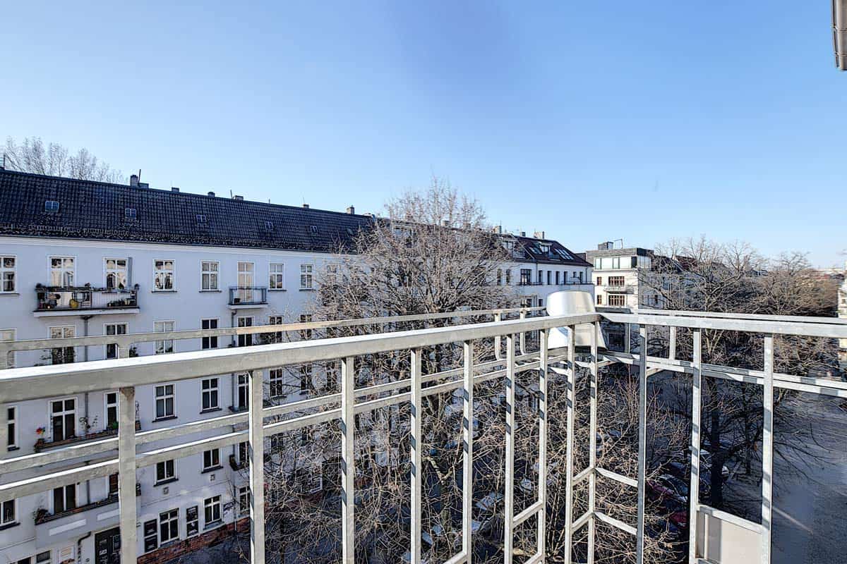 Simon-Dach-Straße-blick-vom-balkon2