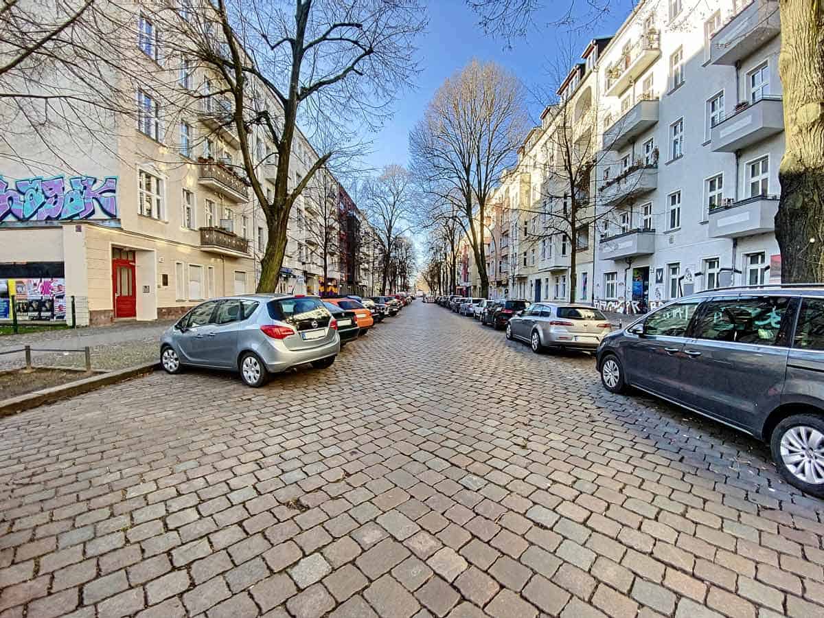 Simon-Dach-Straße-strasse